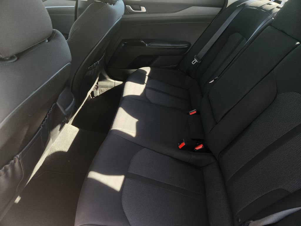 Used 2023 Kia K5 LXS image 30