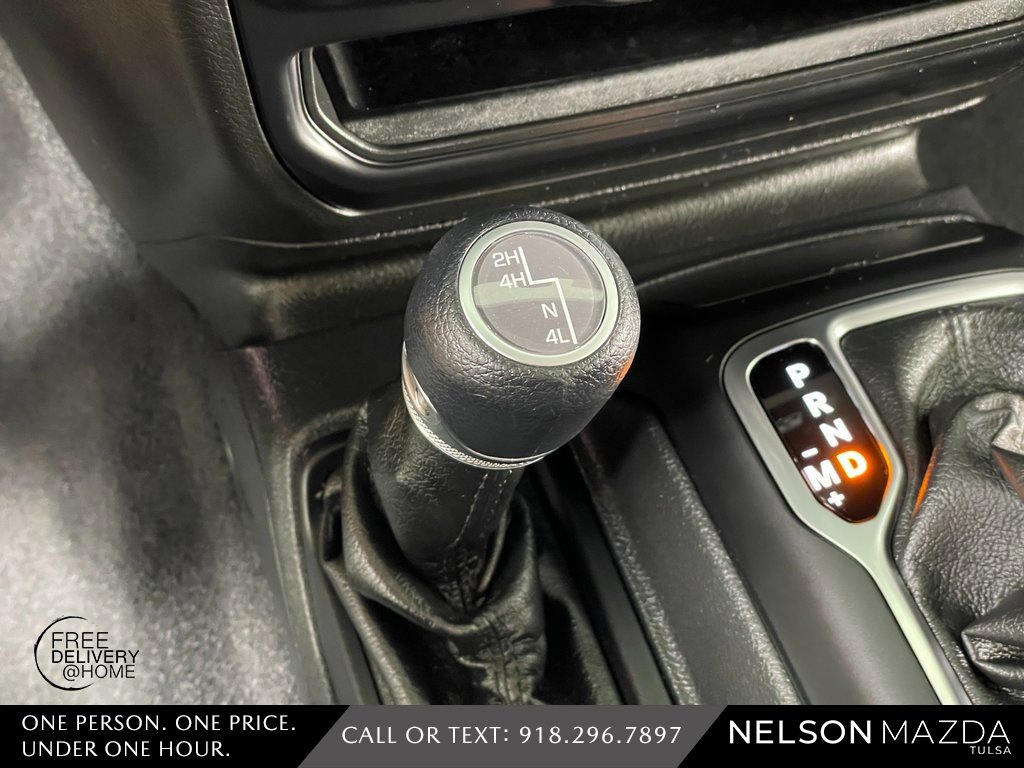 Used 2022 Jeep Wrangler Sport S image 34