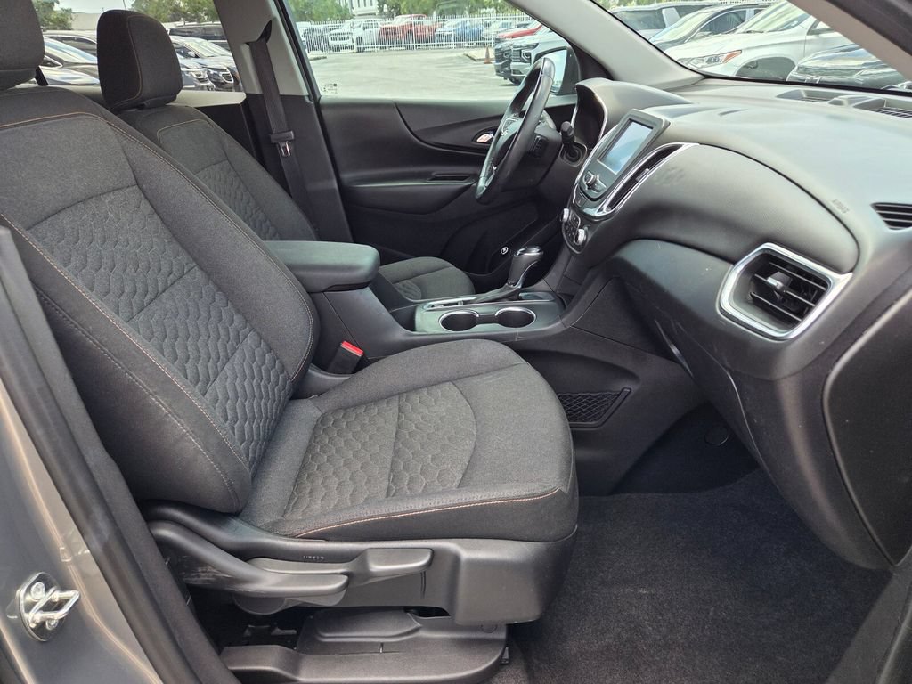 Certified 2018 Chevrolet Equinox LT FWD image 17