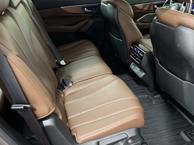 Used 2024 Acura MDX SH-AWD w/ Technology Package image 21