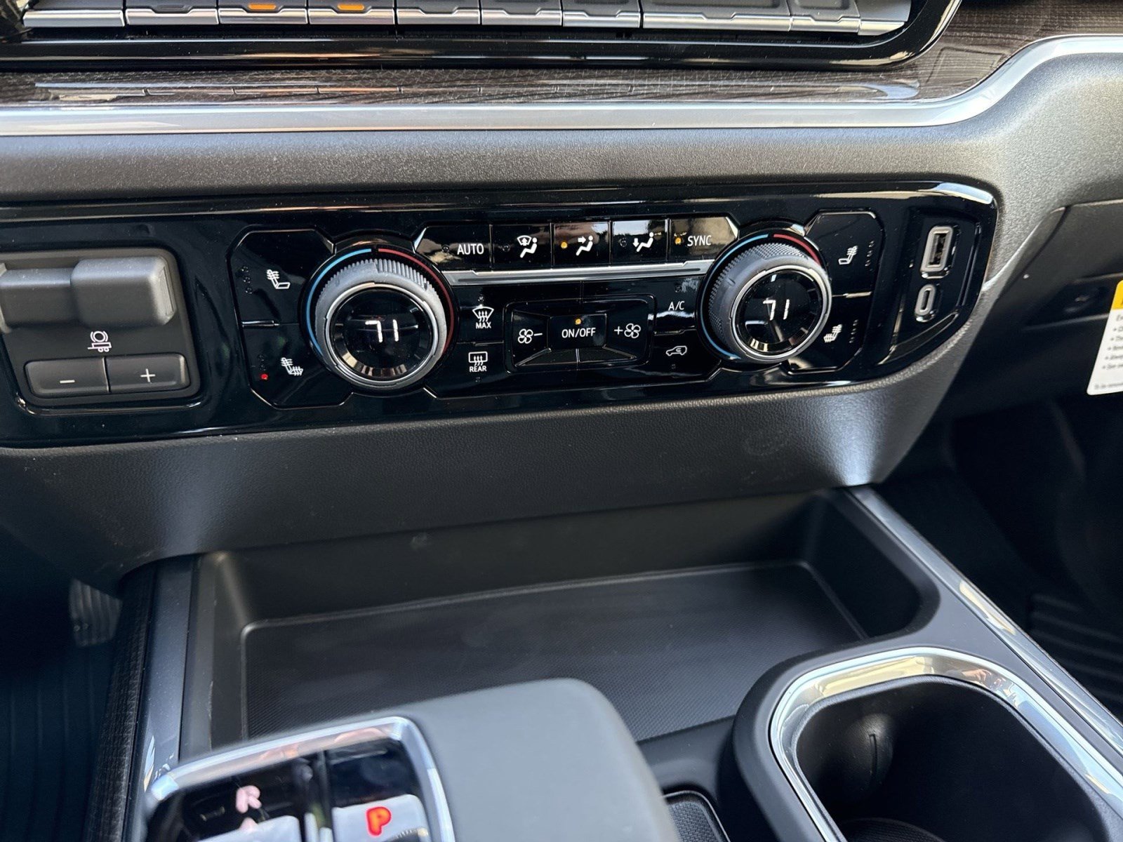 New 2026 Chevrolet Silverado 1500 LT Trail Boss w/ LT Trail Boss Premium Package image 16