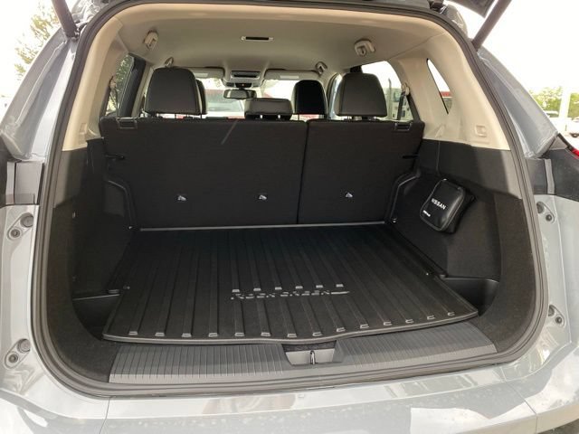 New 2026 Nissan Rogue SV w/ Rock Creek Premium Package AWD/4WD image 23