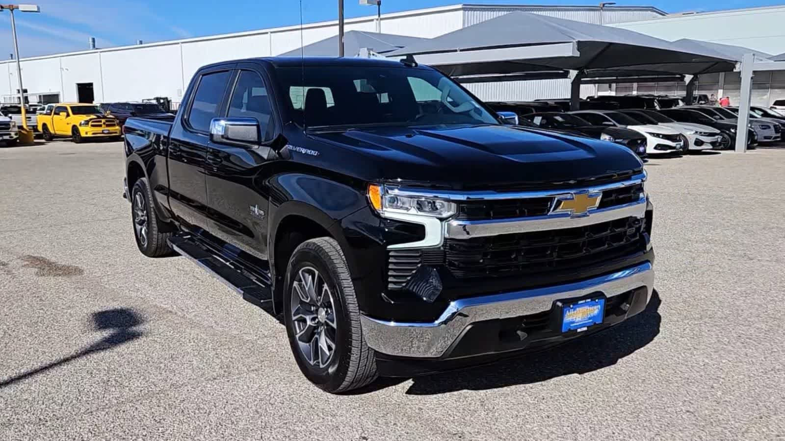 Used 2023 Chevrolet Silverado 1500 LT w/ Texas Edition Plus image 2
