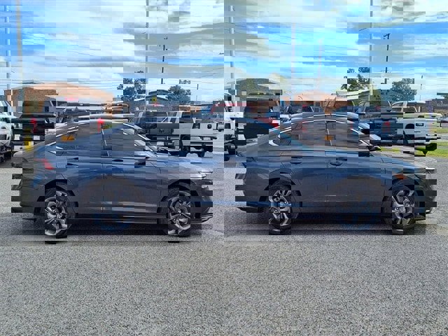 Used 2023 Honda Accord EX-L image 2