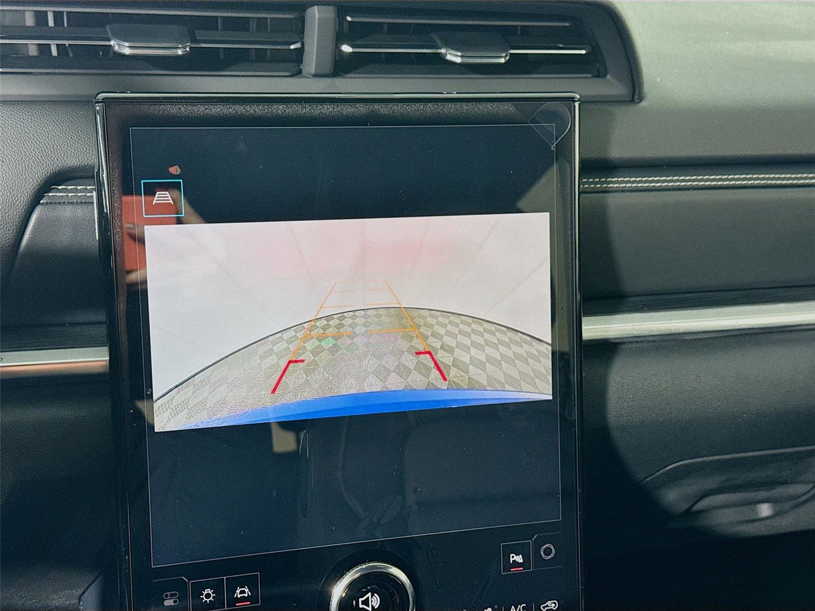 New 2026 GMC Terrain Elevation w/ Elevation Premium Package image 9