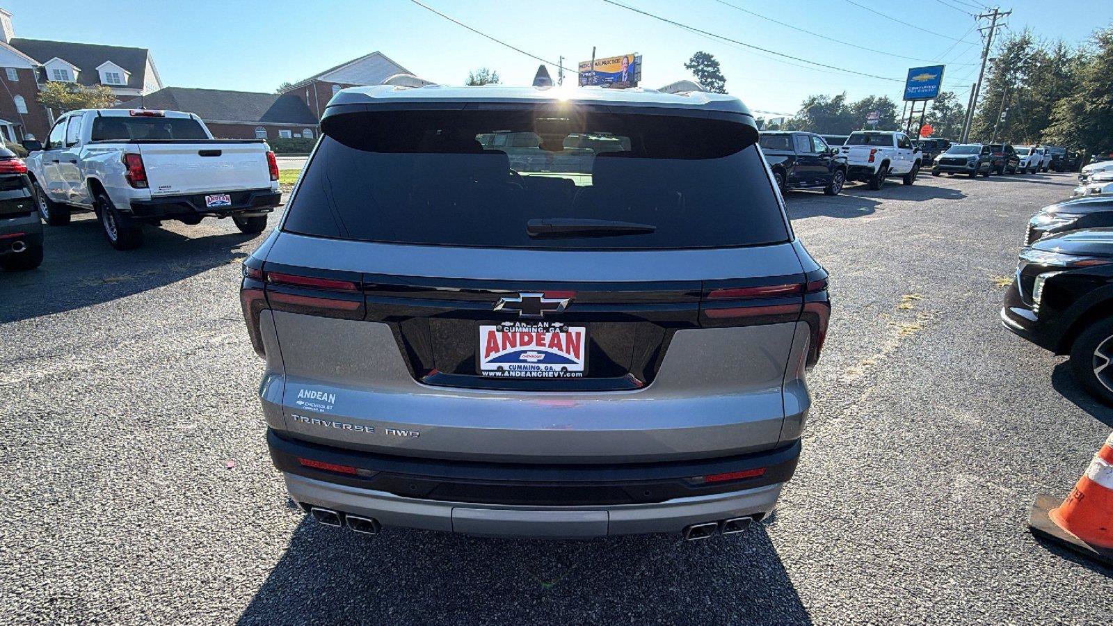 New 2026 Chevrolet Traverse LT AWD/4WD image 9