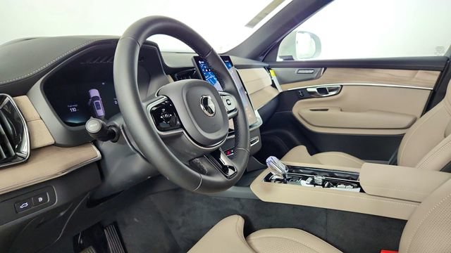 New 2026 Volvo XC90 T8 Ultra w/ Protection Package Premier AWD/4WD image 12