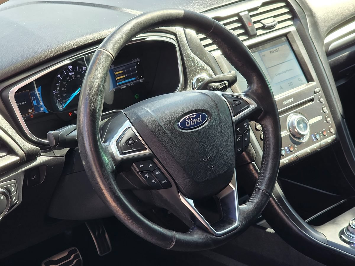 Used 2017 Ford Fusion Energi Titanium FWD image 19