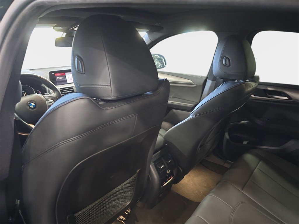 Used 2019 BMW X4 M40i w/ Driving Assistance Package image 13