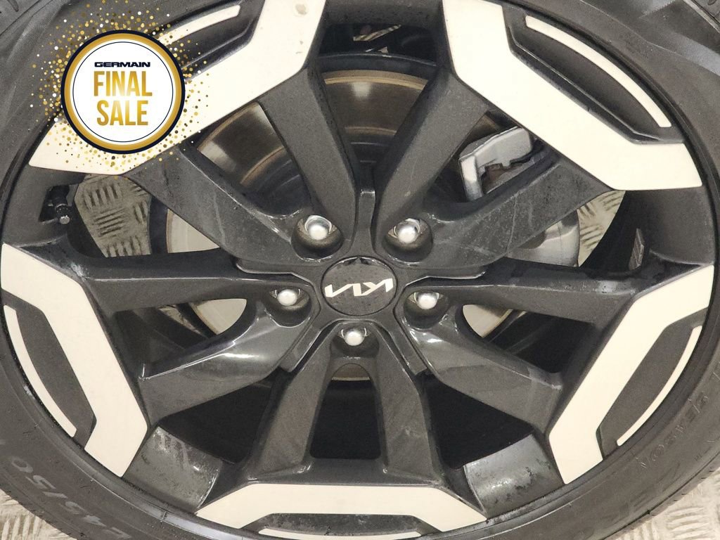 Certified 2025 Kia Telluride EX image 10