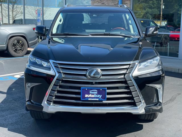 Used 2019 Lexus LX 570 4WD w/ Luxury Package image 12