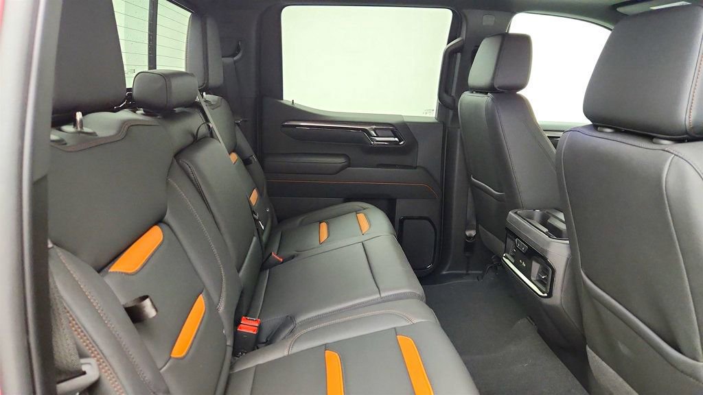 Used 2026 GMC Sierra 1500 AT4 w/ AT4 Premium Package AWD/4WD image 24