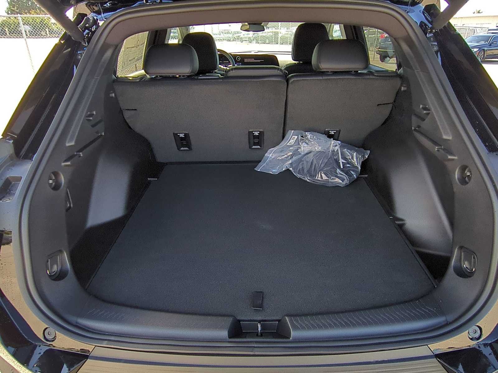 New 2026 Chevrolet Equinox EV LT AWD/4WD image 25