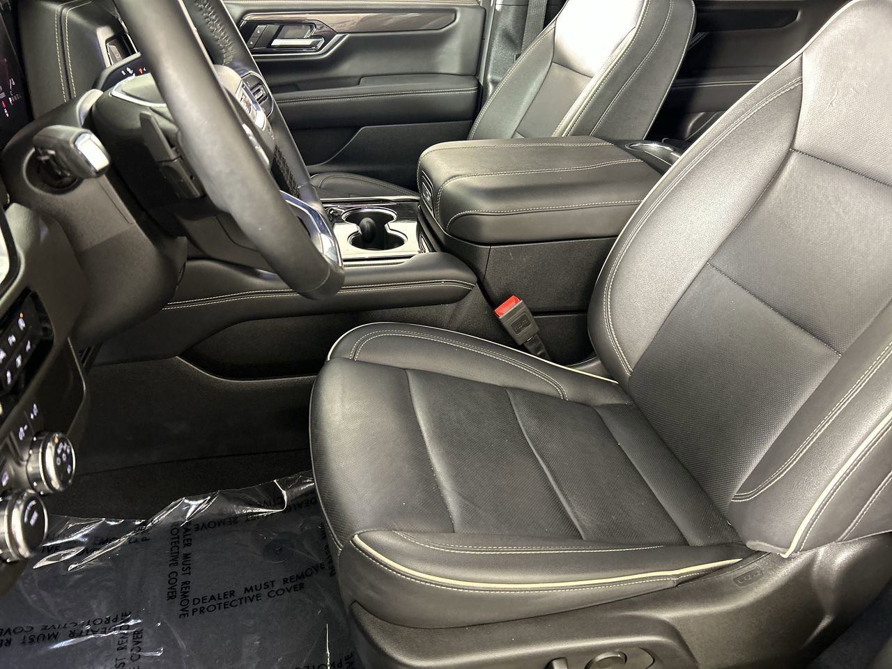 Used 2025 GMC Yukon Elevation image 20