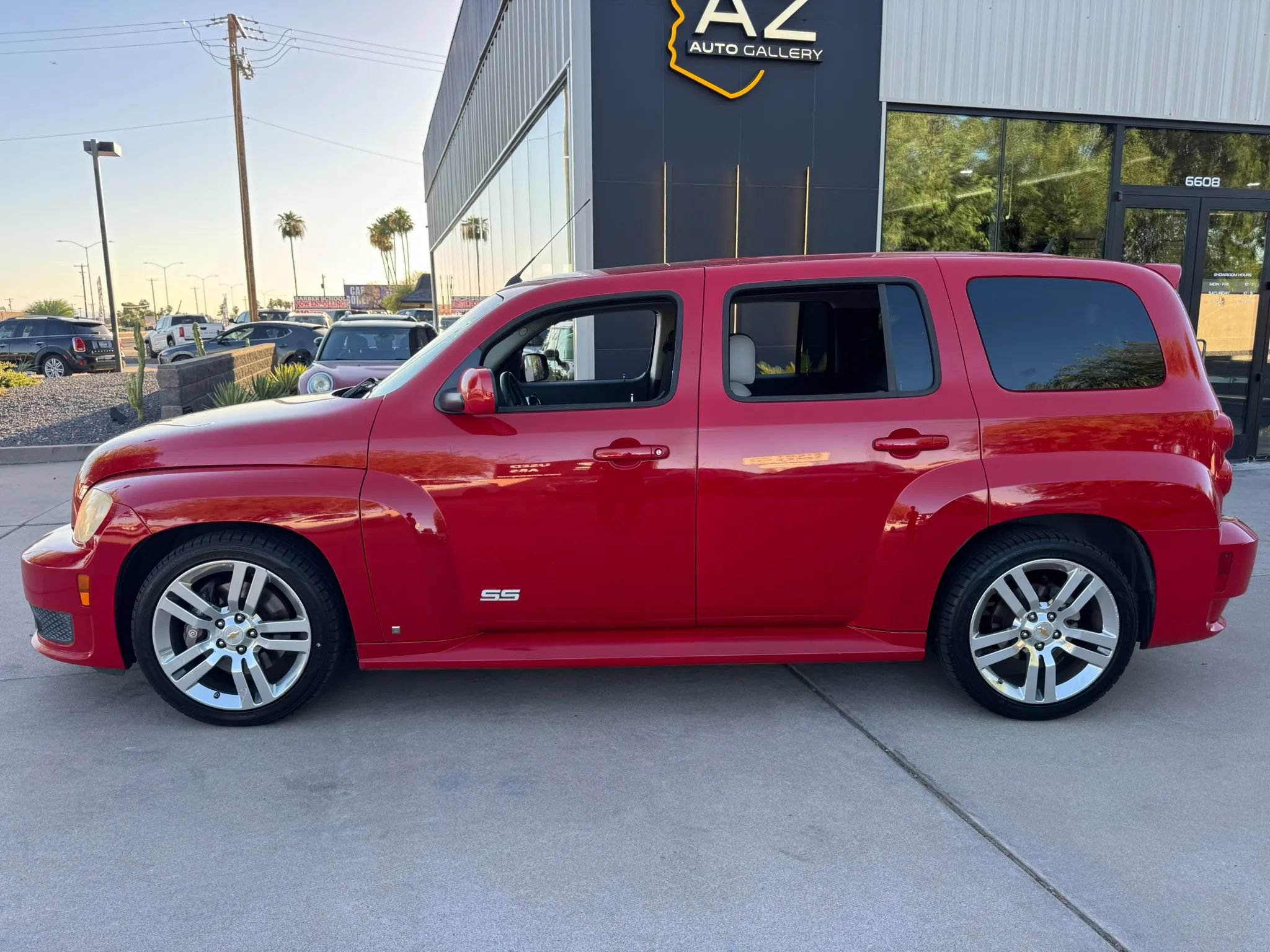 Used 2009 Chevrolet HHR SS w/ Performance Package FWD image 9