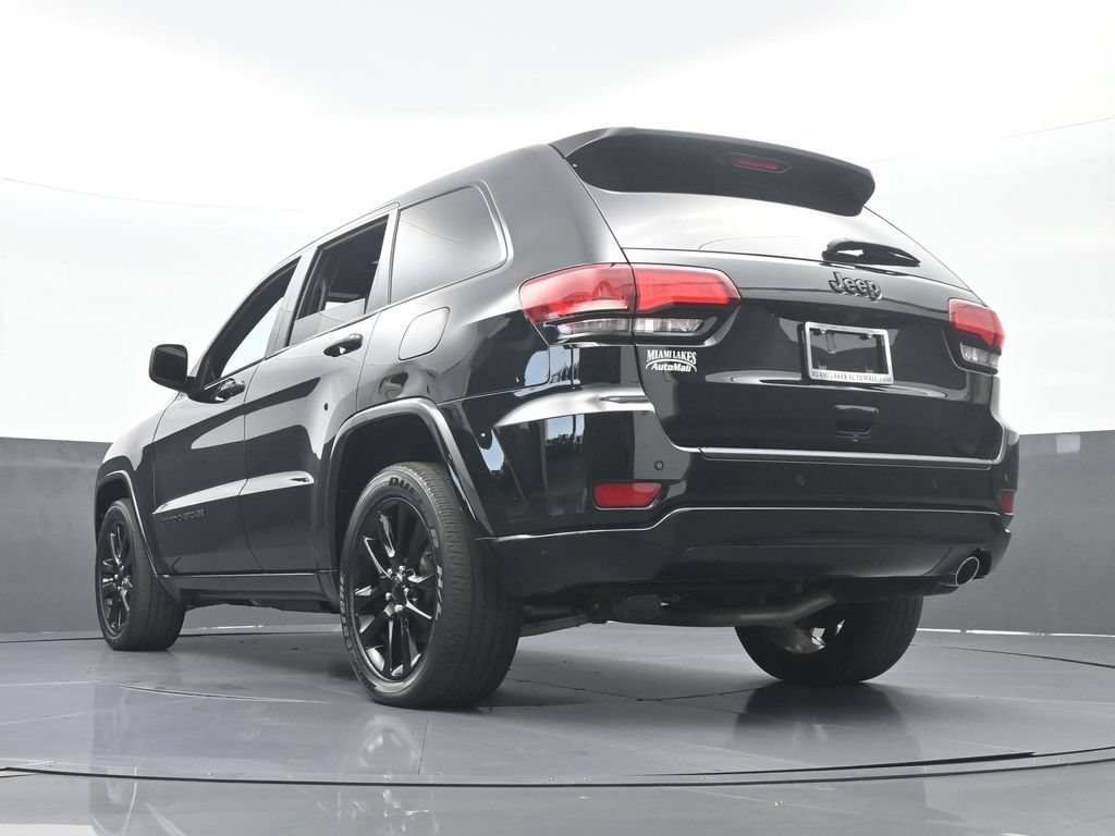 Used 2020 Jeep Grand Cherokee Altitude RWD image 59
