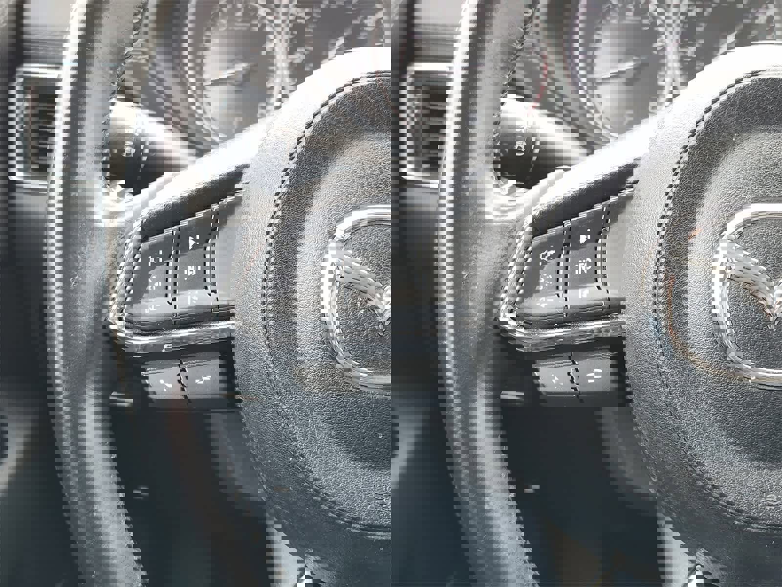 Used 2019 MAZDA CX-5 Touring image 27