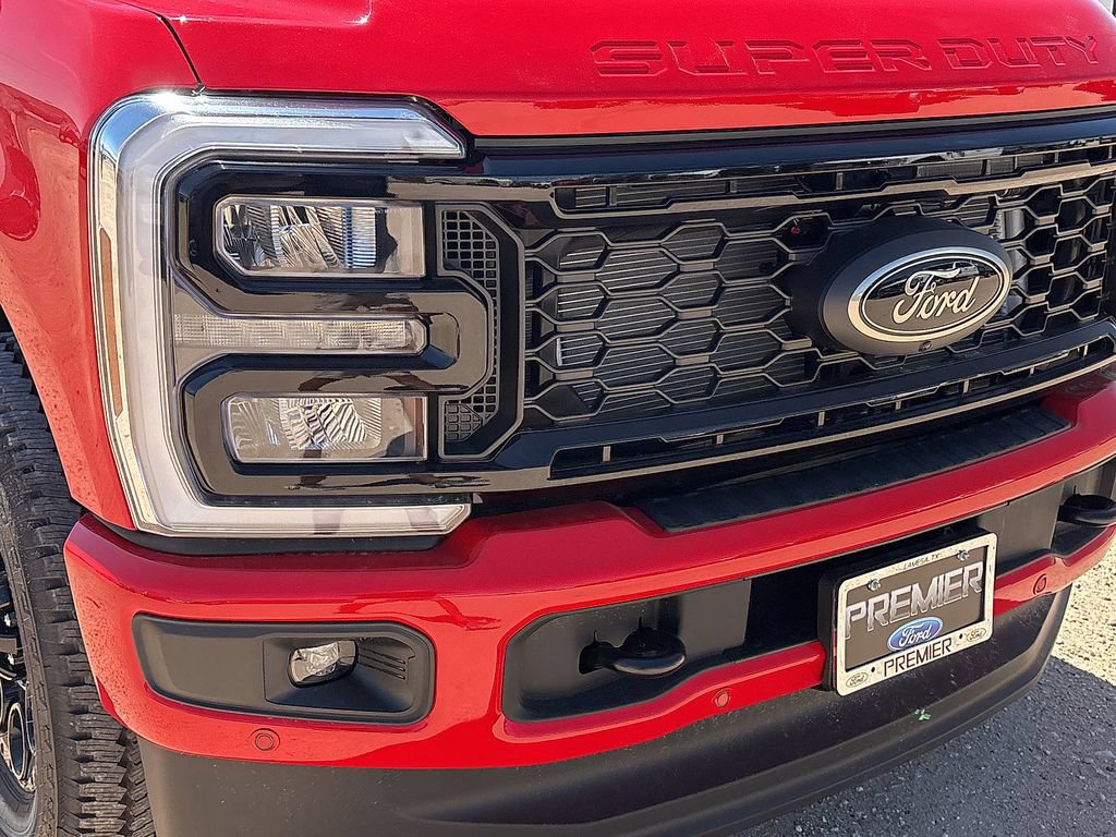 New 2026 Ford F250 Lariat w/ Black Appearance Package AWD/4WD image 13