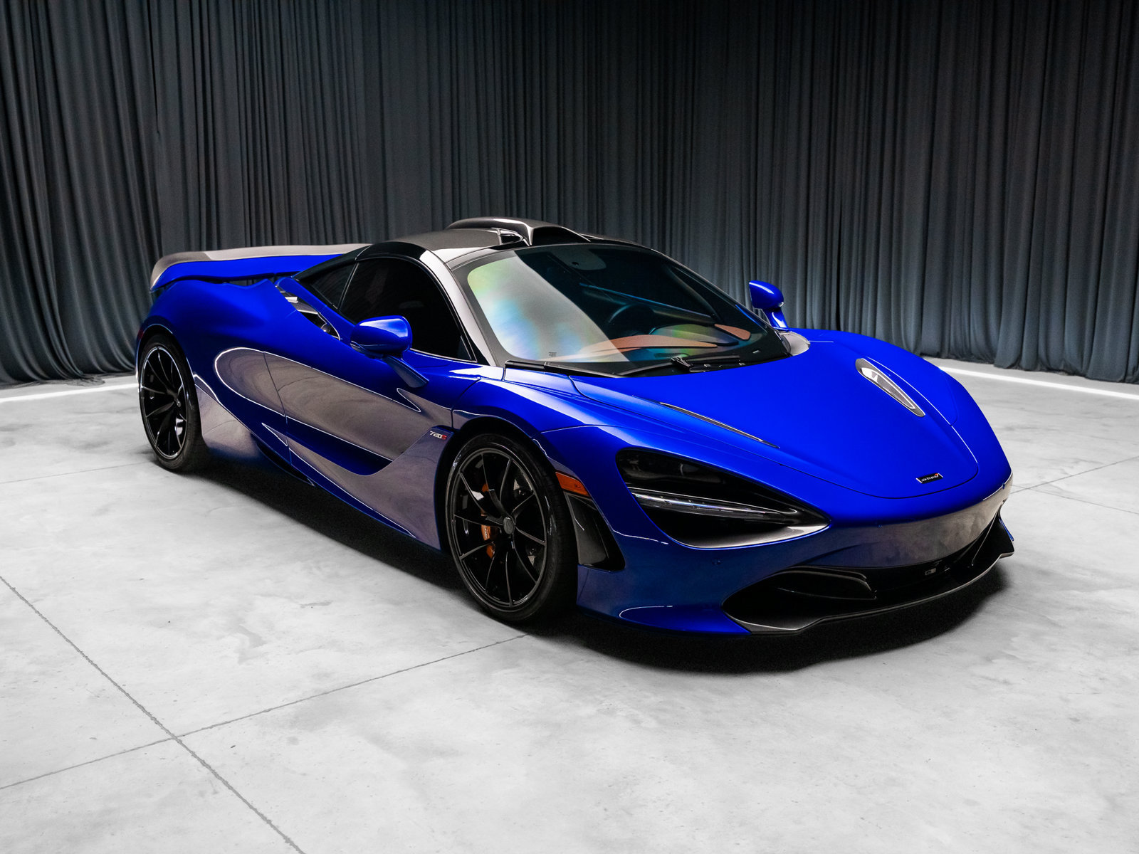 Used 2018 McLaren 720S Luxury RWD image 21