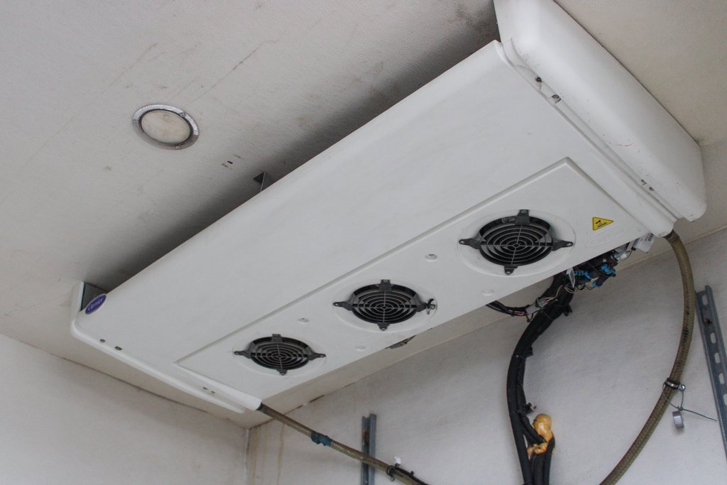 Used 2015 Ford Transit 350 156 DRW w/ Interior Upgrade Package image 30