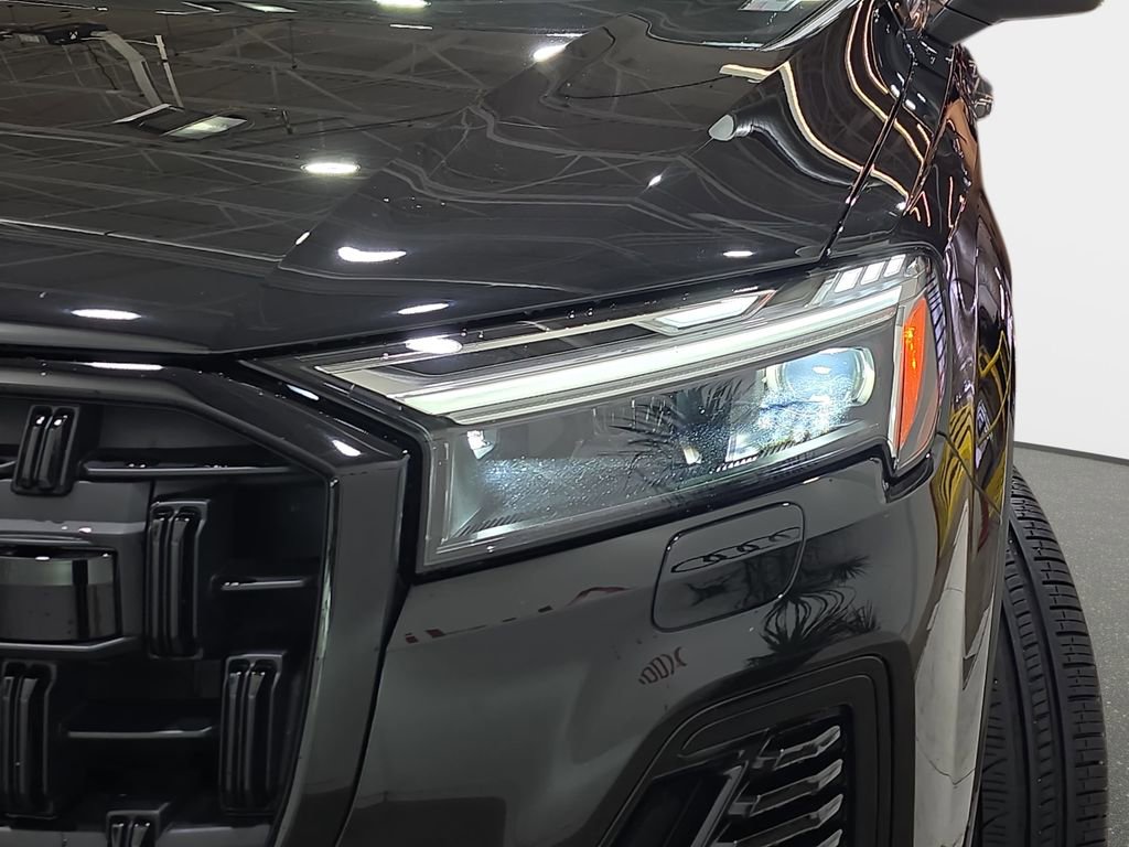 Used 2025 Audi Q7 2.0T Premium w/ Convenience Plus Package image 30