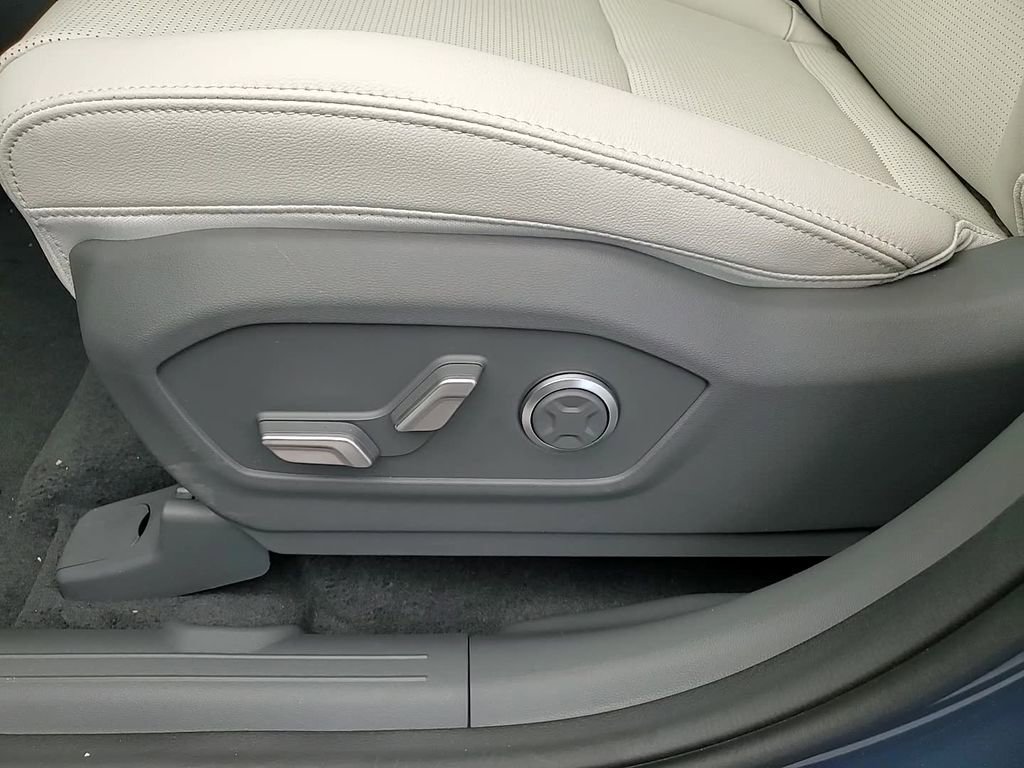 New 2026 Hyundai Santa Fe Limited image 15