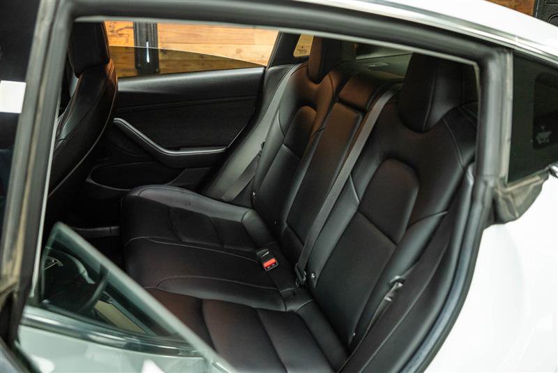 Used 2018 Tesla Model 3 Long Range image 10