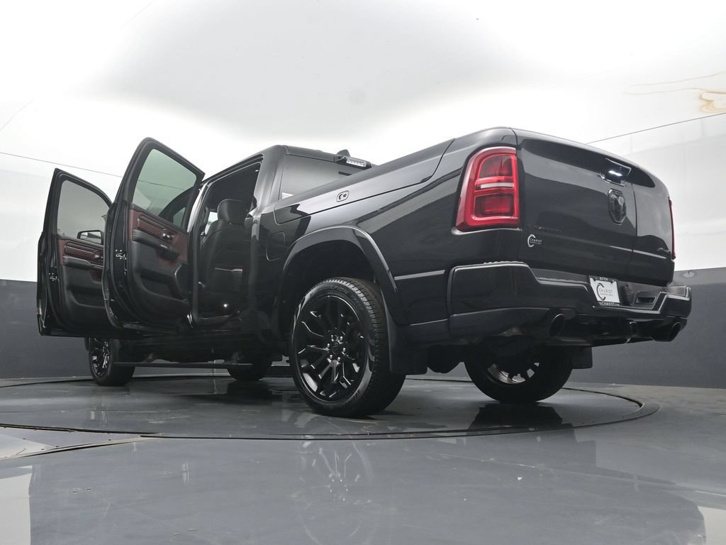 Used 2025 RAM 1500 Limited AWD/4WD image 62