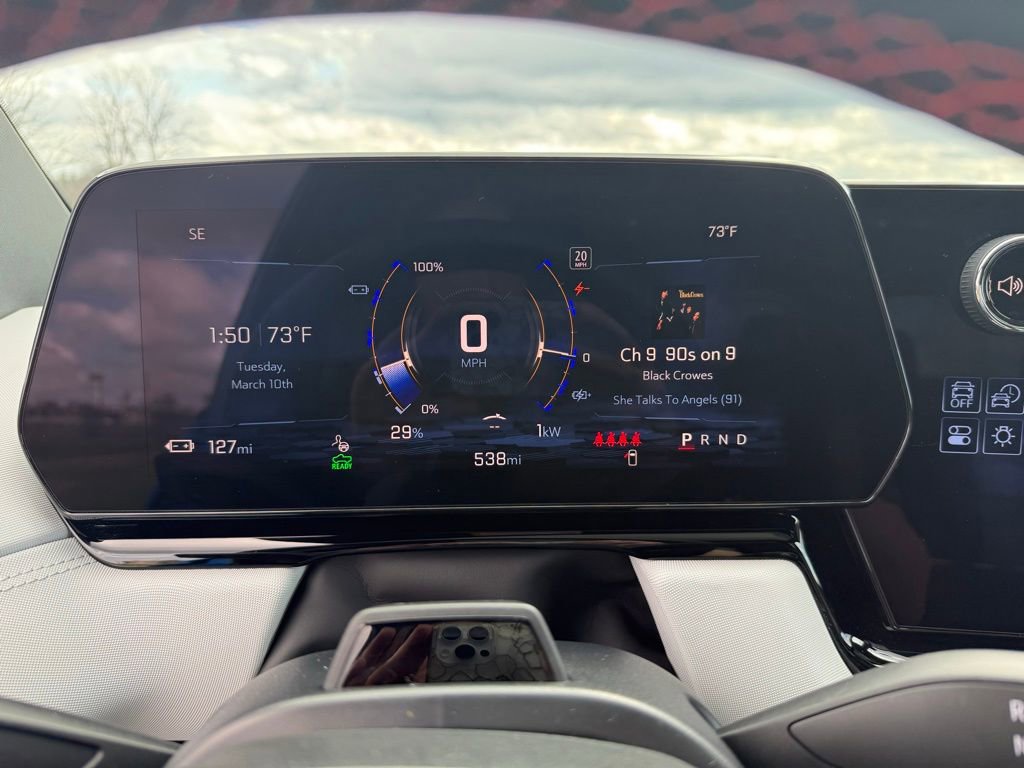 Used 2025 Chevrolet Silverado EV RST image 38