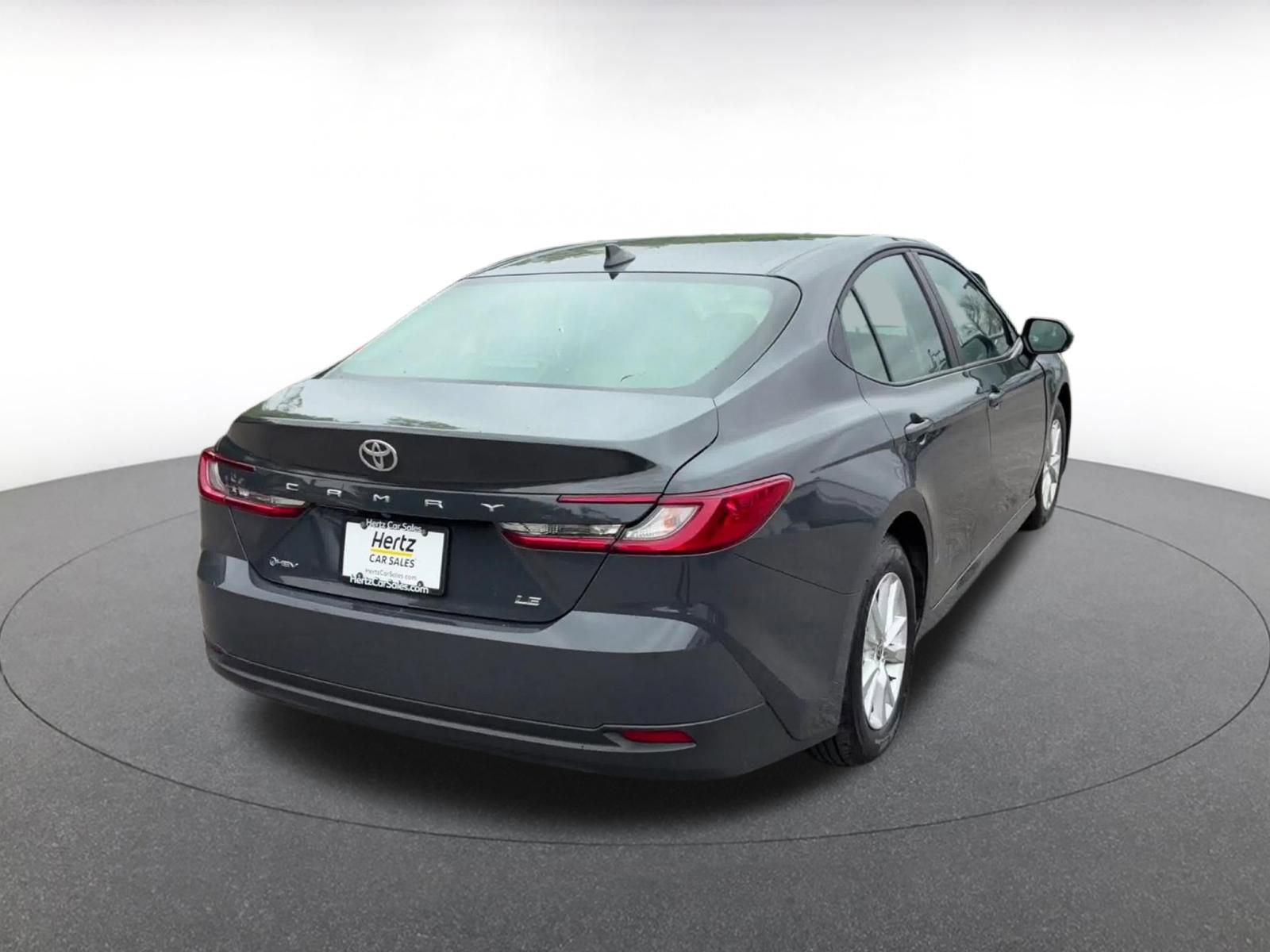 Used 2025 Toyota Camry LE FWD image 14