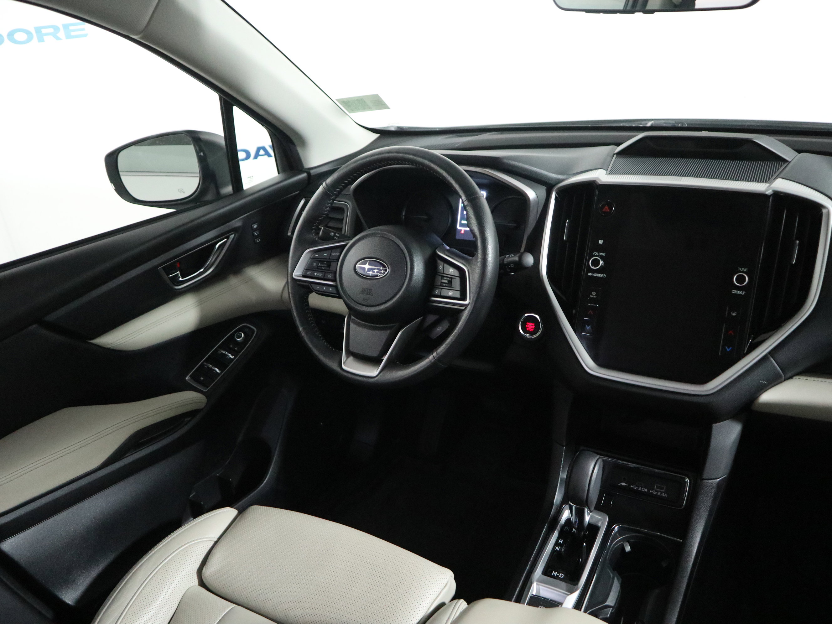 Used 2024 Subaru Ascent Limited w/ Technology Package AWD/4WD image 15