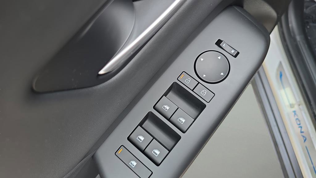 New 2026 Hyundai Kona Limited image 10