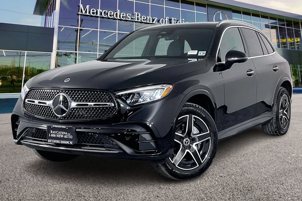 Used 2026 Mercedes-Benz GLC 300 4MATIC image 9