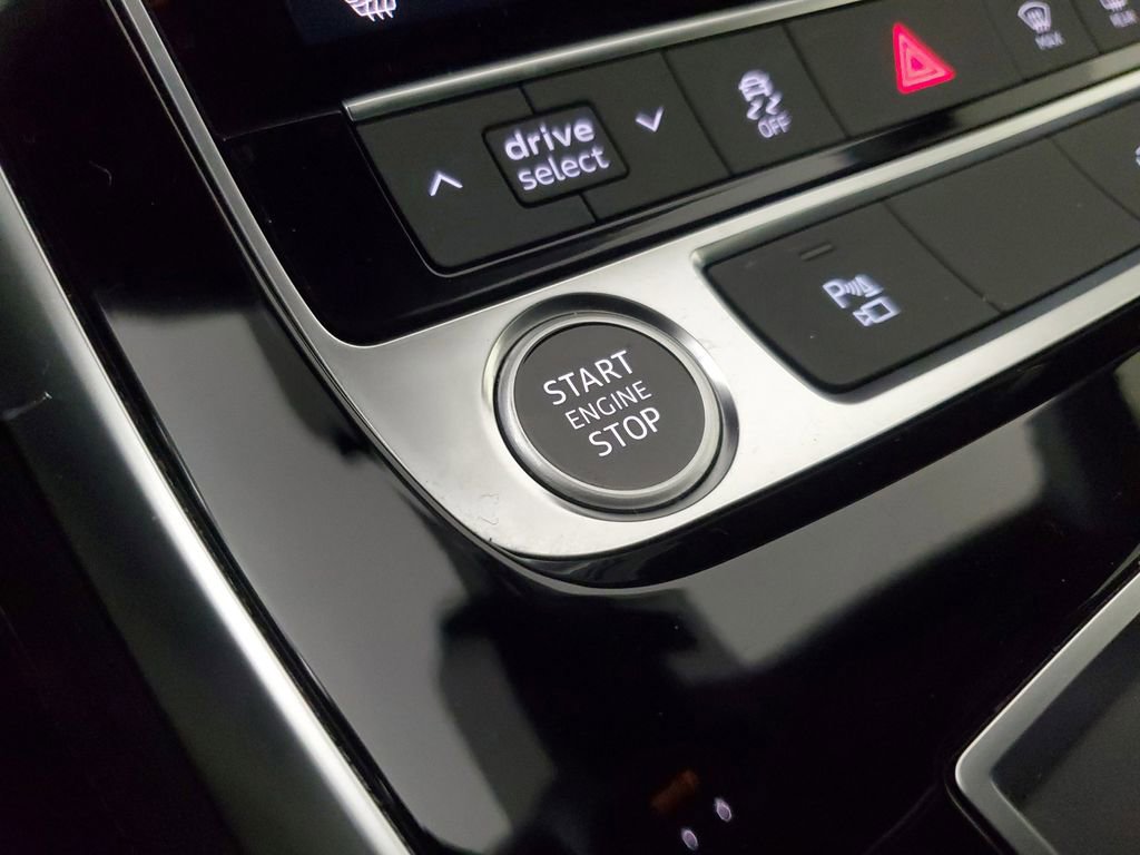 Used 2021 Audi Q7 3.0T Premium Plus image 33