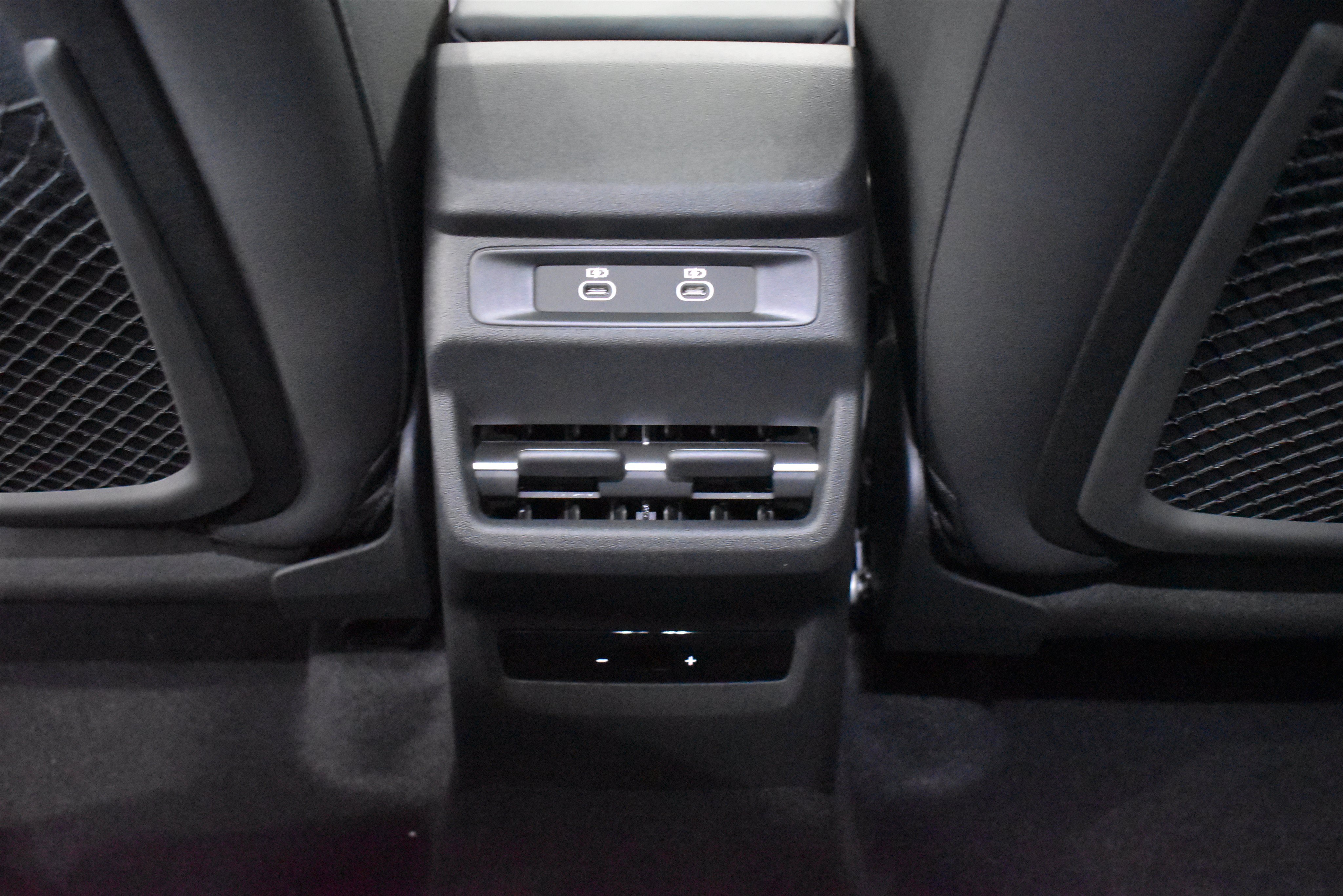 New 2026 Audi Q3 quattro 2.0T AWD/4WD image 27