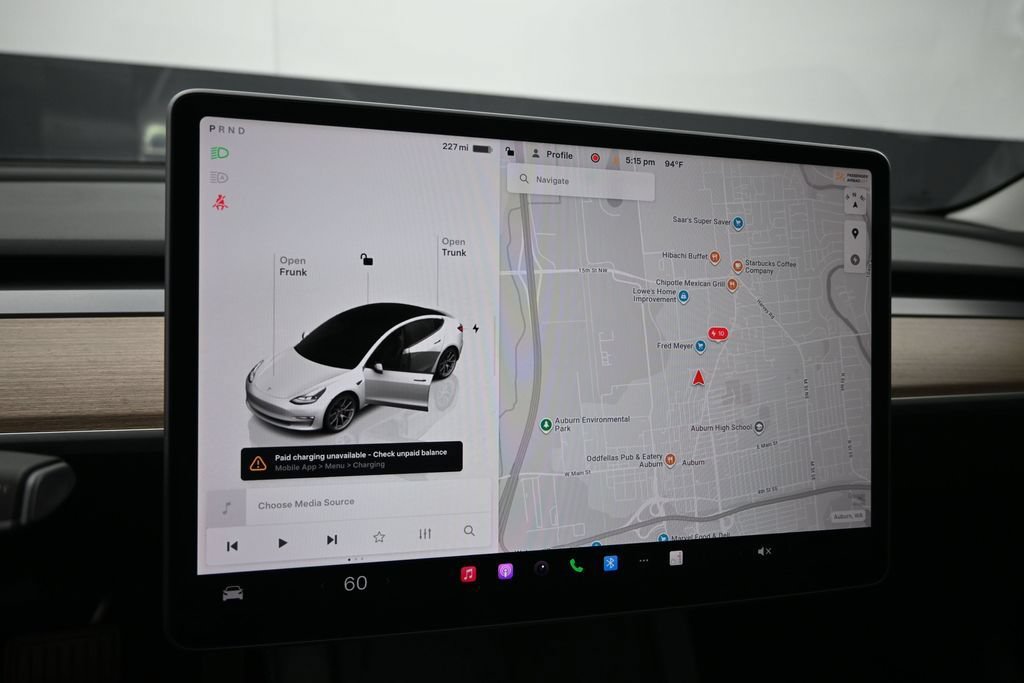 Used 2023 Tesla Model 3 Standard Range RWD image 7