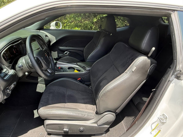Used 2019 Dodge Challenger R/T w/ Plus Package RWD image 10