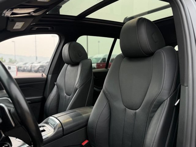 Used 2022 BMW X5 xDrive40i AWD/4WD image 15