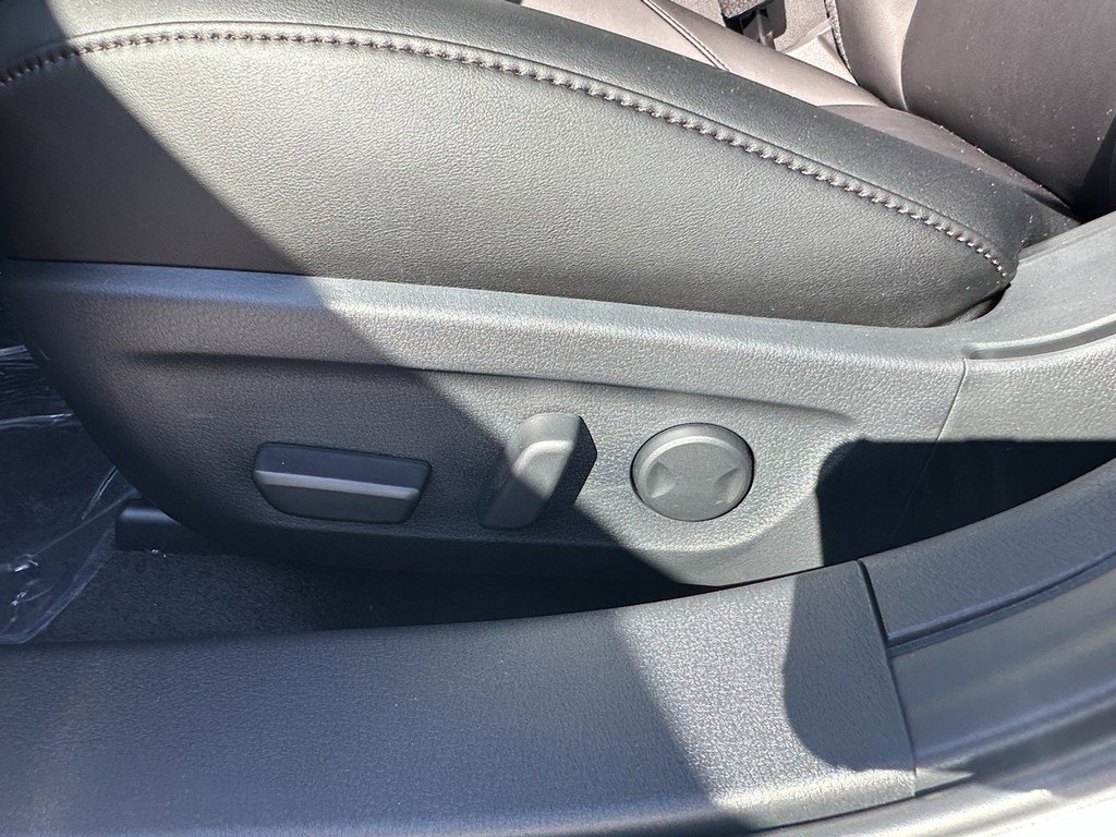 New 2026 MAZDA MAZDA3 2.5 S Sedan w/ Preferred Pkg image 16