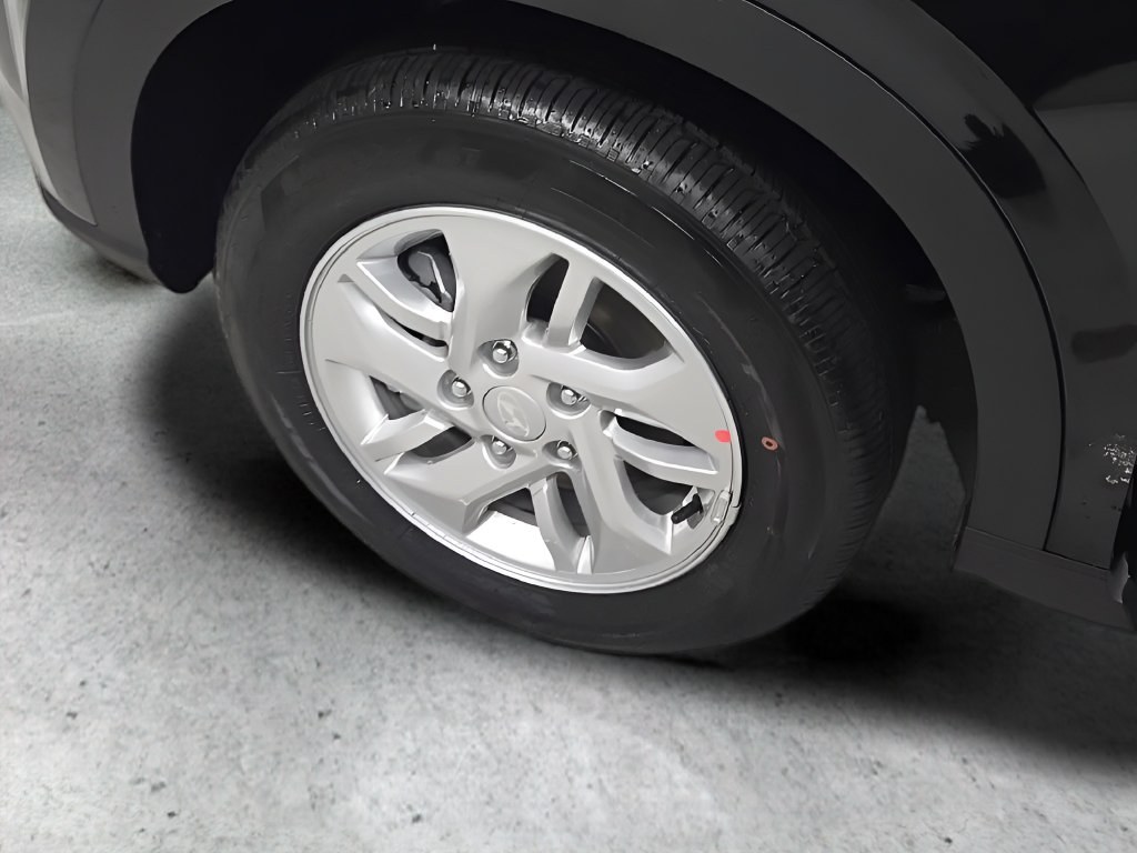 New 2026 Hyundai Venue SE FWD image 38