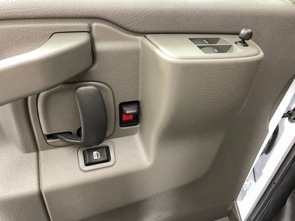 New 2025 Chevrolet Express 3500 Extended w/ Driver Convenience Package image 18