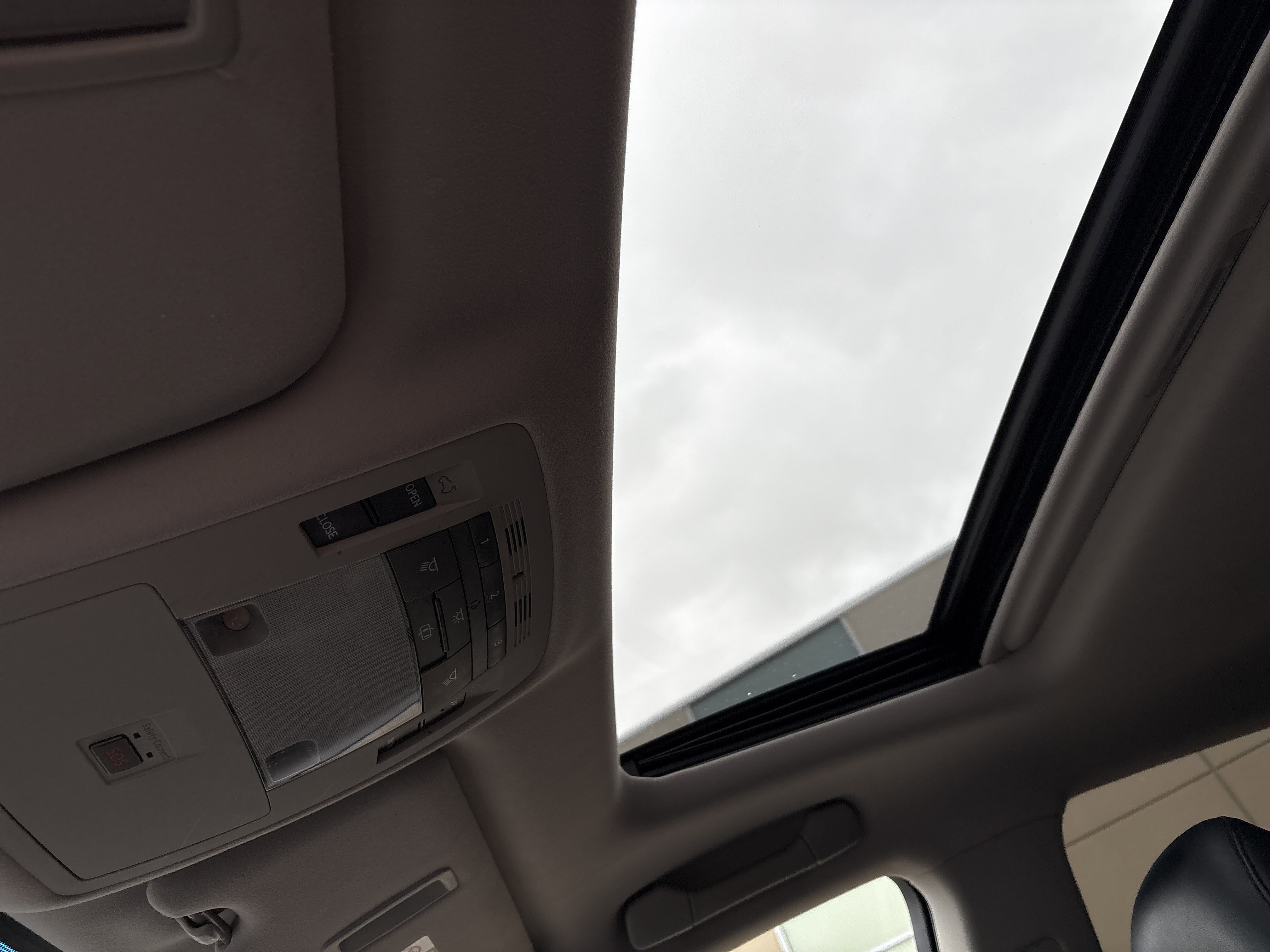 Used 2010 Lexus RX 350 AWD image 28