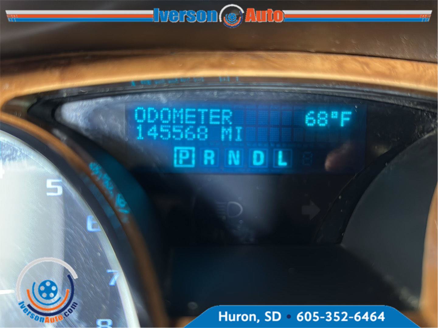 Used 2011 Buick Enclave CXL w/ Trailering Provision Package AWD/4WD image 17