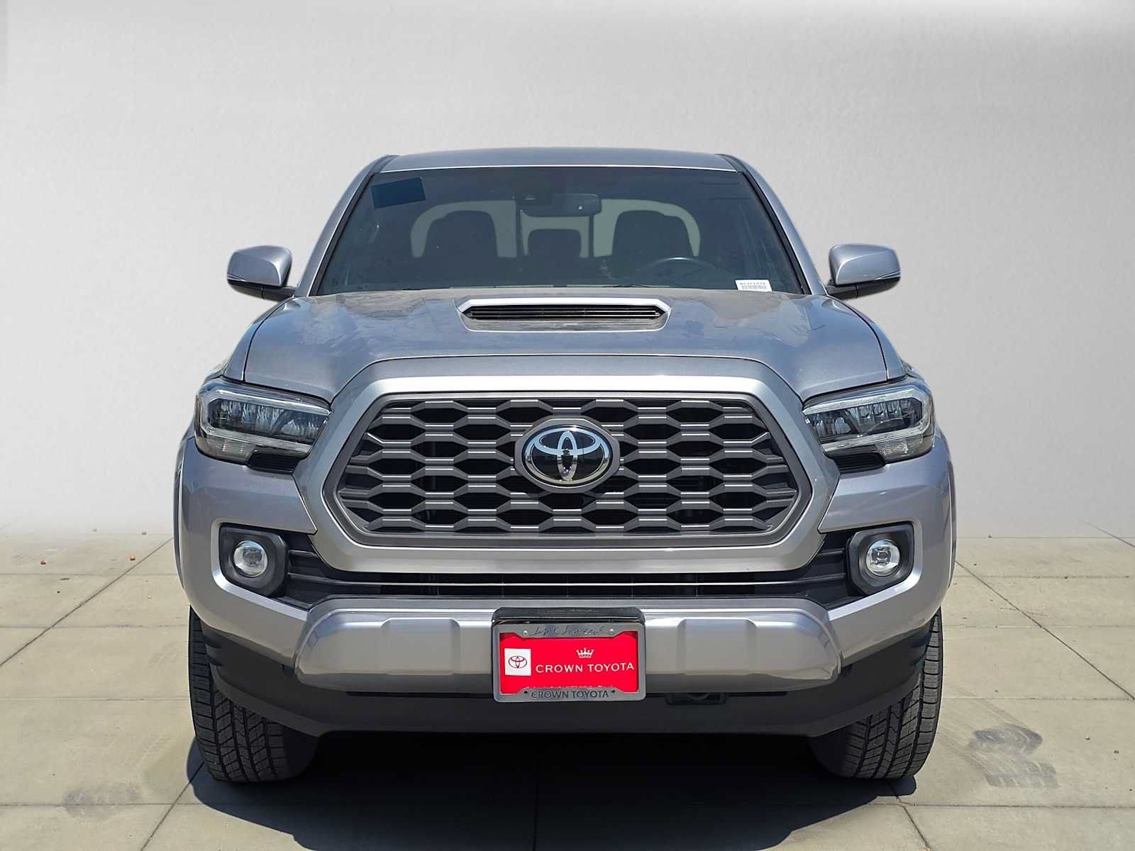 Used 2020 Toyota Tacoma TRD Sport w/ Technology Package RWD image 8