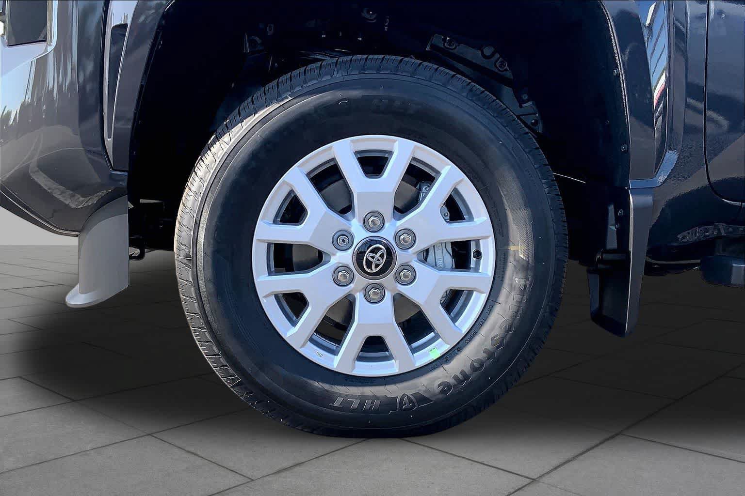 New 2026 Toyota Tacoma SR5 AWD/4WD image 11
