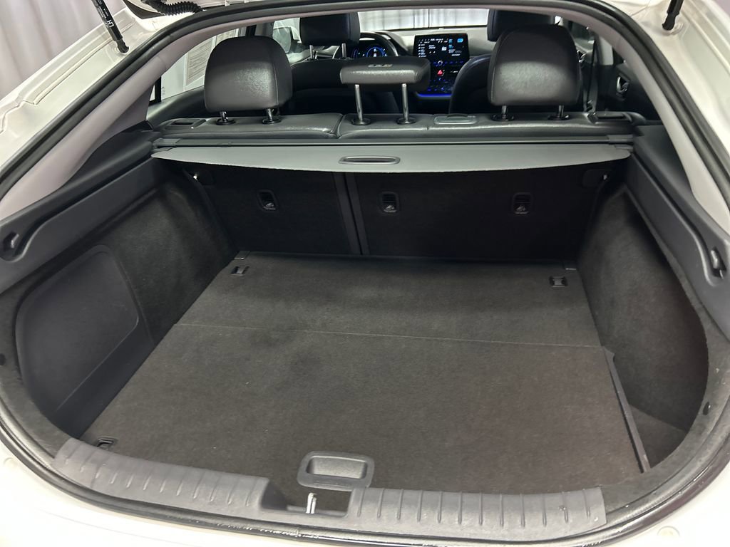 Used 2020 Hyundai Ioniq Limited image 23