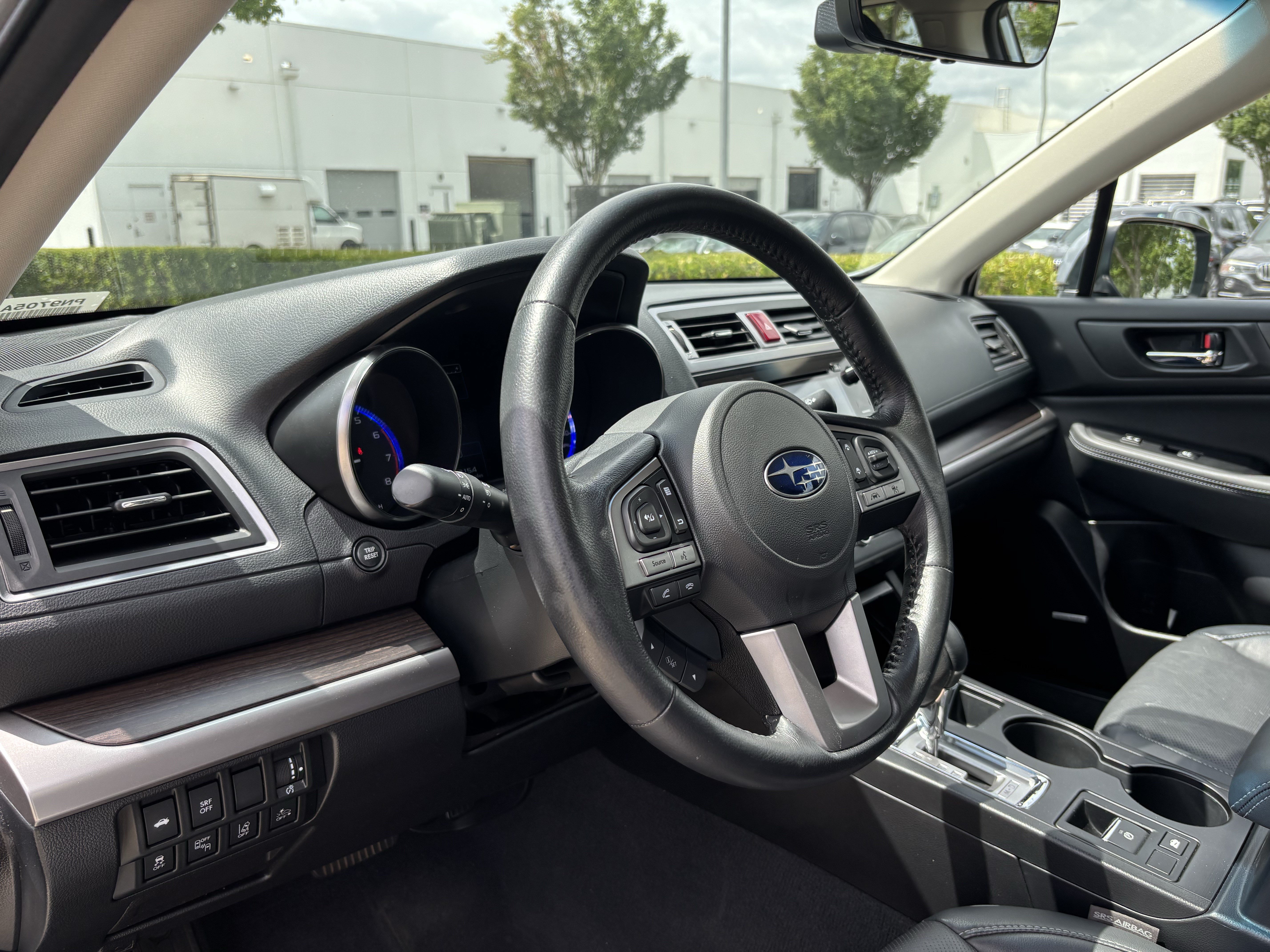 Used 2017 Subaru Legacy 2.5i Limited AWD/4WD image 16