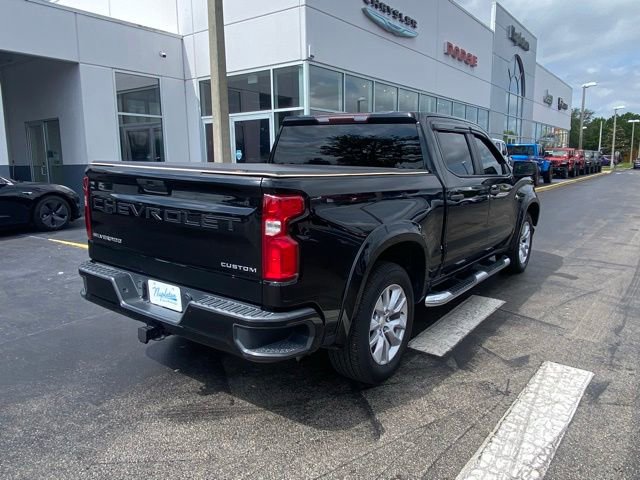 Used 2020 Chevrolet Silverado 1500 Custom w/ Custom Value Package image 9