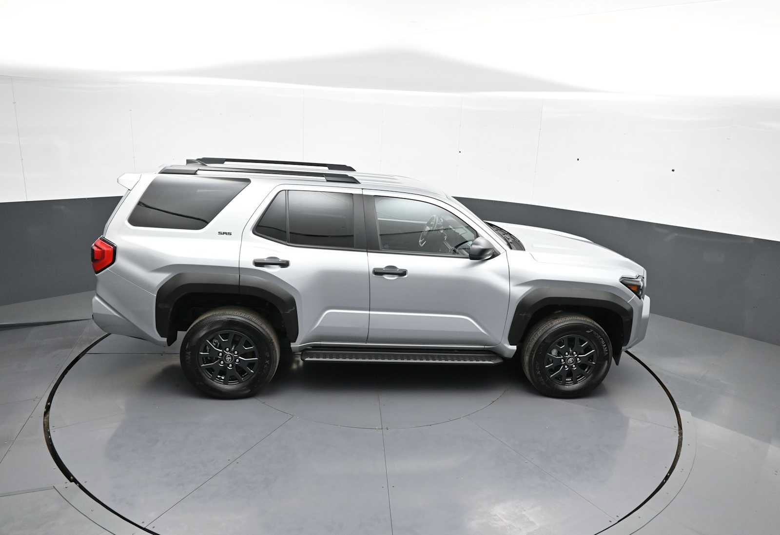 Certified 2025 Toyota 4Runner SR5 AWD/4WD image 37