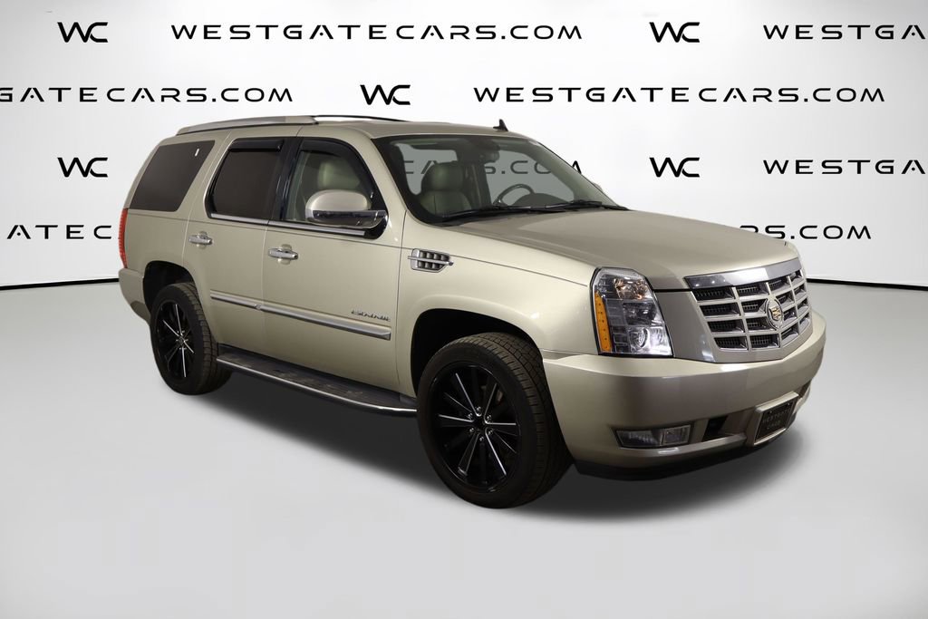 Used 2013 Cadillac Escalade Luxury AWD/4WD image 39